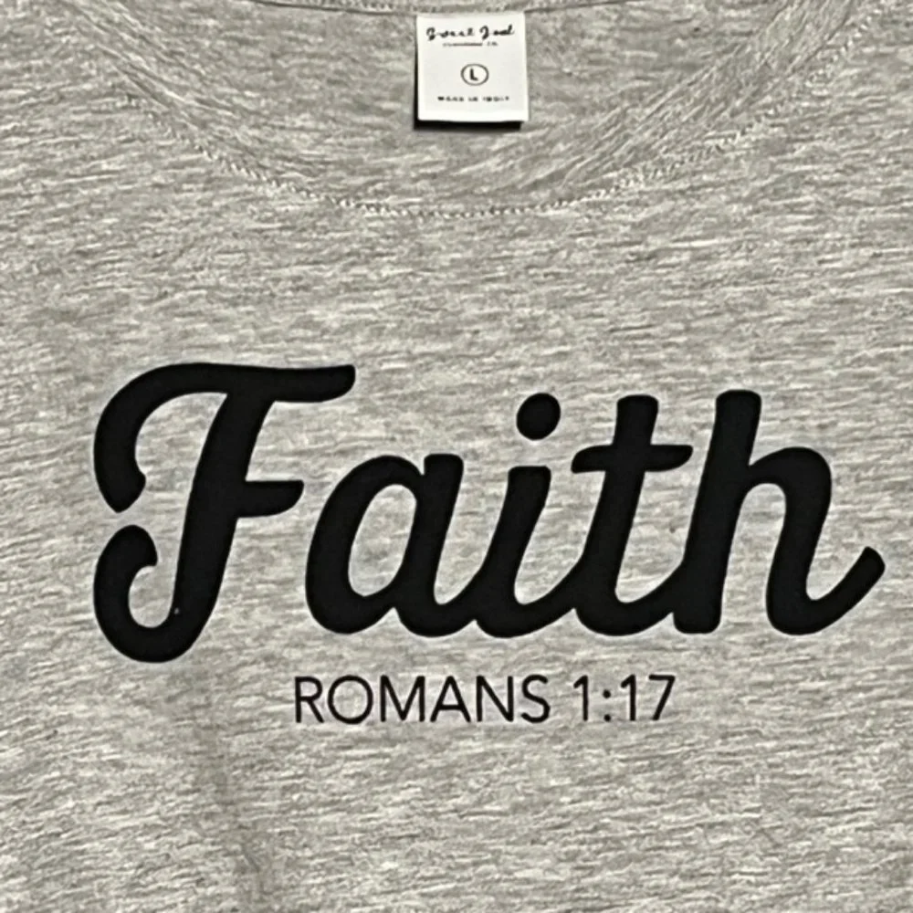 SWEET SOUL Gray Faith T-shirt Size L NWT - Picture 2 of 8